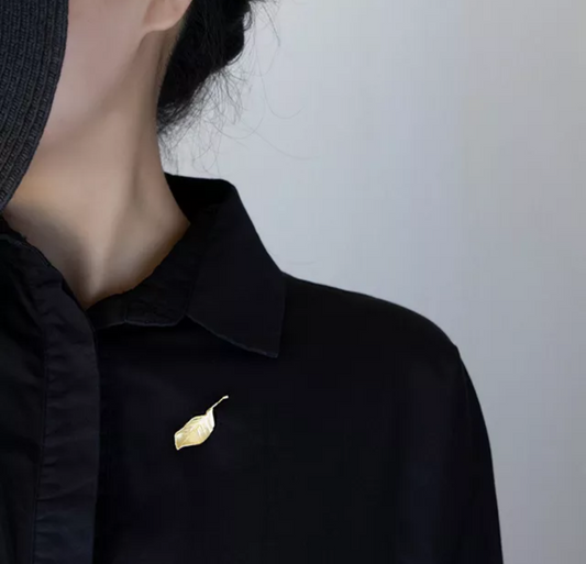 Broche "Feuille" en Argent Sterling, plaqué Or 18K